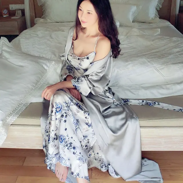 High end Women Sexy Silk Satin Nightgown Luxury Sleepwear Female Nightwear Plus Size Night Dress