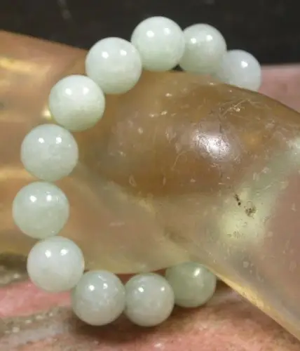 

002014 Green 100% Natural A JADE JADEITE Bead (A0427) Bracelet