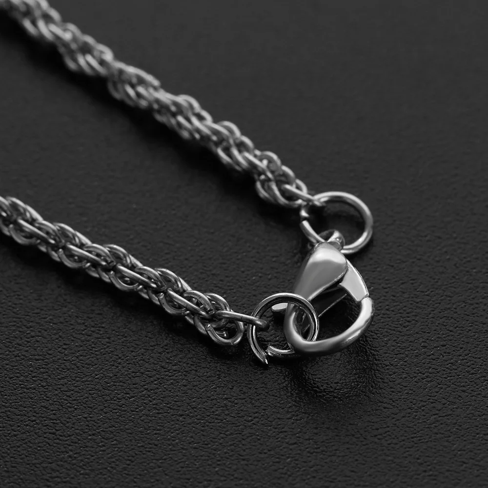 men necklace (2)