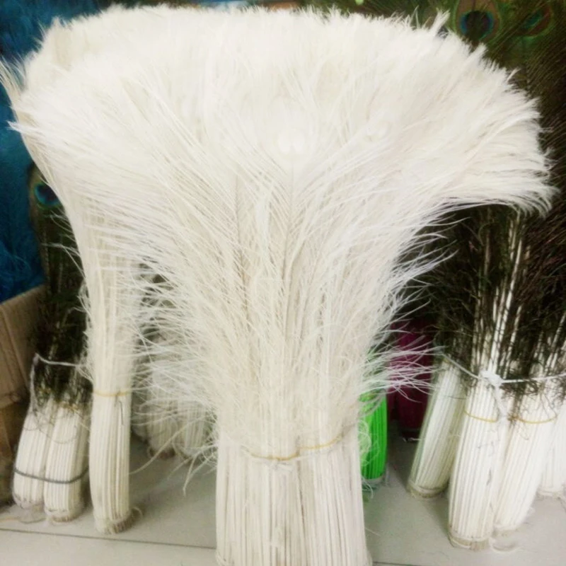 

Free shipping wholesale 50 pcs / lot high-quality off white peacock feathers, 70-80cm / 28-32 "DIY jewelry decorationnn