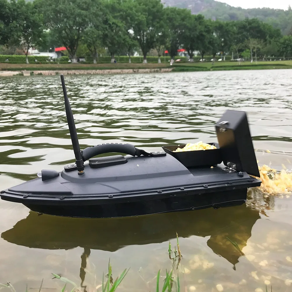 

RC Boat Fishing Tool Smart RC Bait Boat Toy Digital Automatic Frequency Modulation Remote Radio Control Device Fish Toys