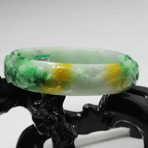 

01601 NATURAL BEAUTIFUL CHINA HAND-CARVED GREEN JADE GEMS BANGLE BRACELET