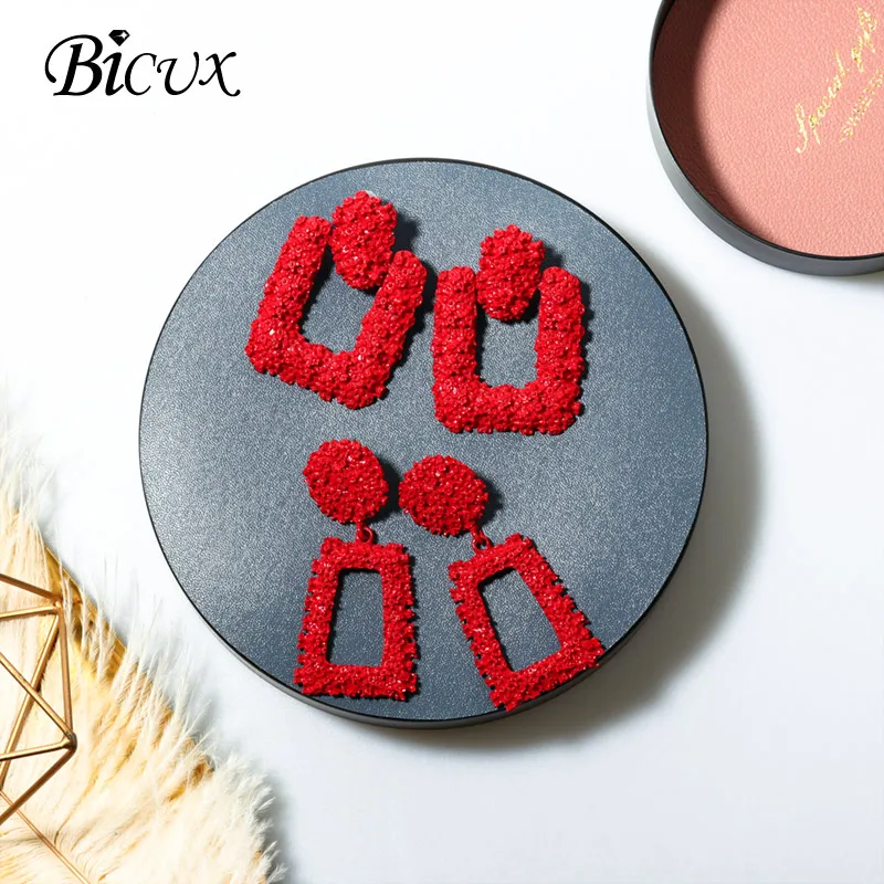 BICUX массивные Висячие серьги для женщин ювелирные изделия Модные трендовые винтажные геометрические длинные золотые серебряные красная серьга