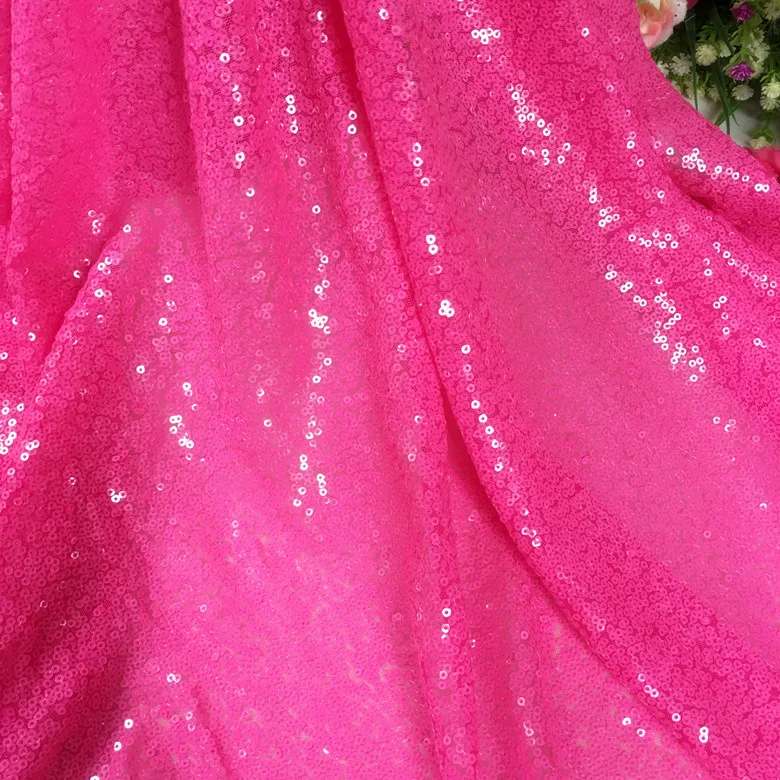 

100*150cm 3mm Bright Rose Red Sequin Fabric for Mermaid Dresses Performance Fahion Clothing