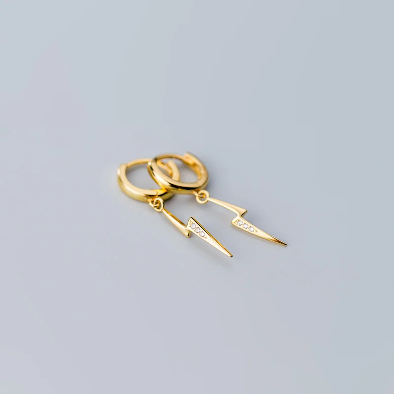 

WTLTC 925 Sterling Sliver Lightning Bolt Earrings for Women Shiny CZ Threader Earrings Dainty Drop Piercing Earrings Fashion