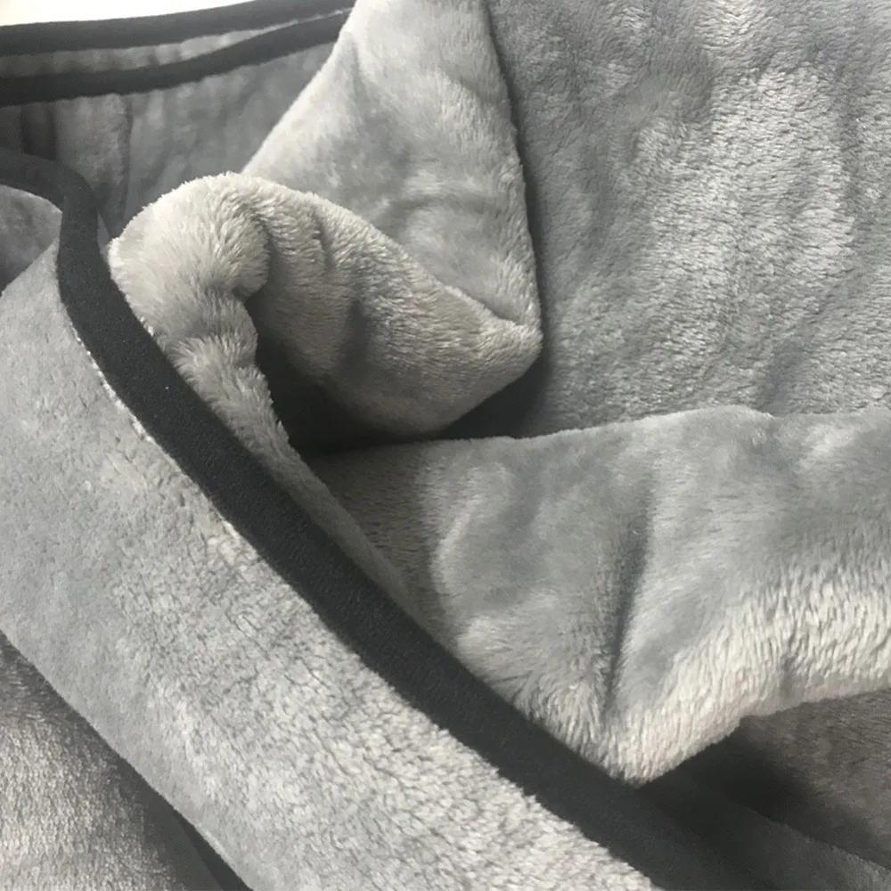 

Automotive Special 12v Car Heating Blanket Thickened With Switch And High And Low Temperature Control