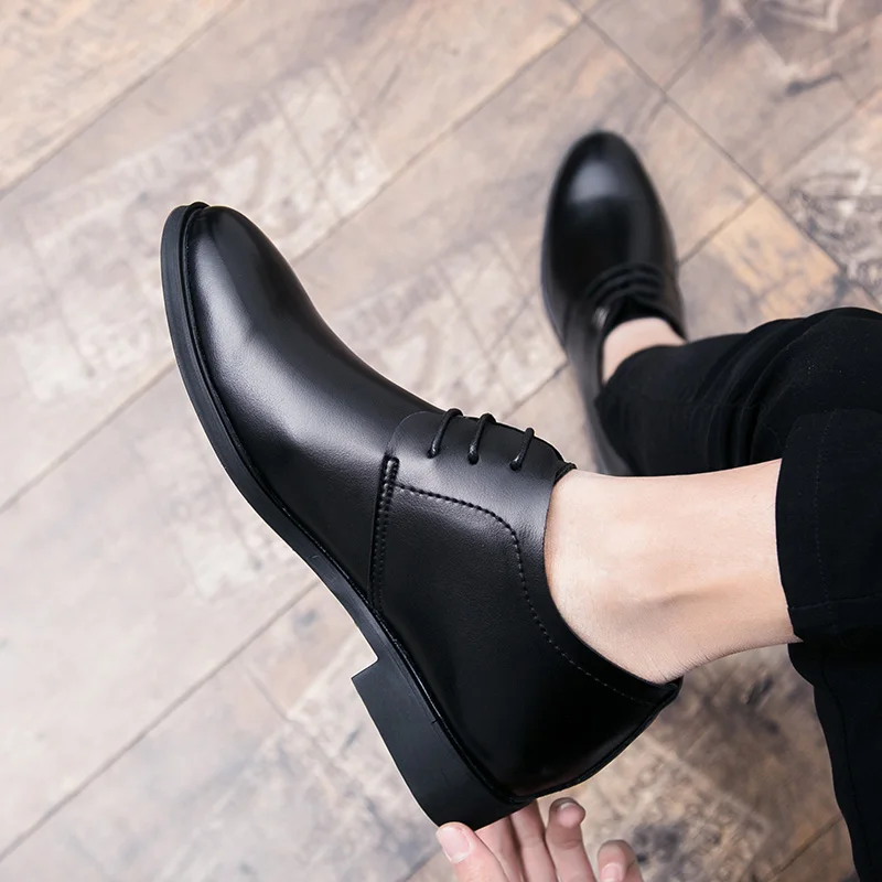 Men's Quality Leather Shoes Social Top Head Leather Autumn Office Shoes lace up Soft Man Dress business wedding party Shoes l5 Men's Quality Leather Shoes Social Top Head Leather Autumn Office Shoes lace up Soft Man Dress business wedding party Shoes l5