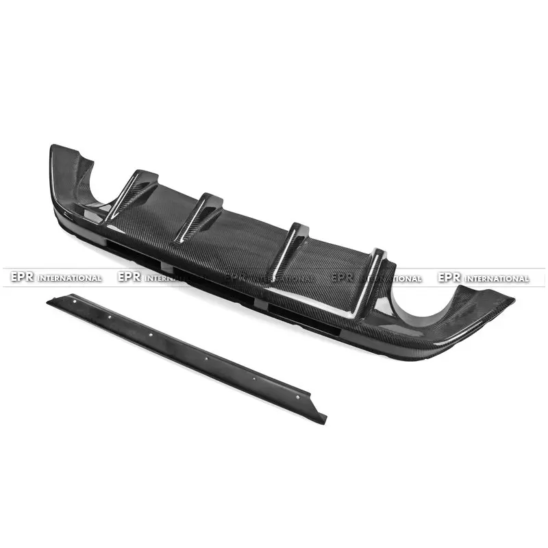 Focus 2010 RS Type Rear Diffuser CF(1)_1