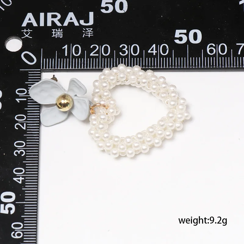 In Stock Yellow Flower Pearl Heart Love Large Hoops Alloy Earrings Jewelry For Ladies