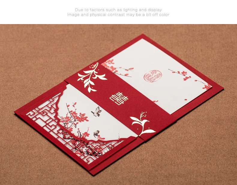 50 штук счастье пригласительная карта Китайская красная лазерная резка Свадебная пригласительная карта в конверте, печать наклейка