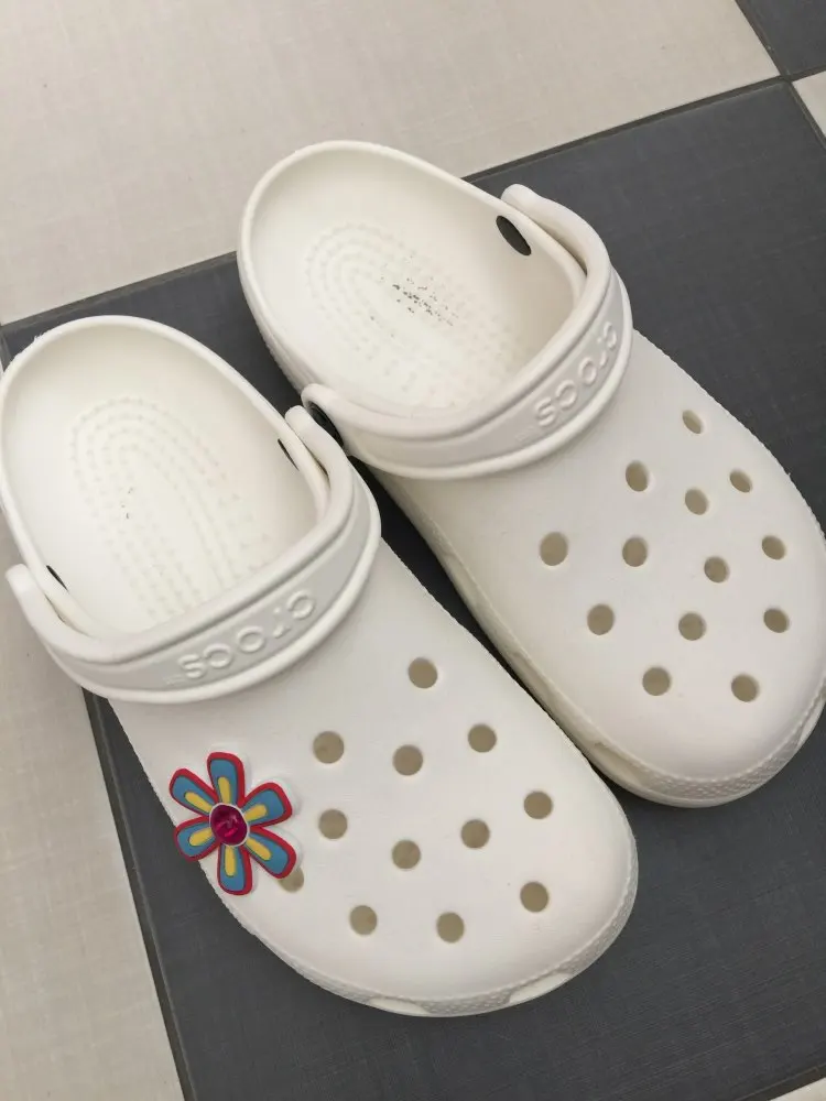 imitation croc shoes