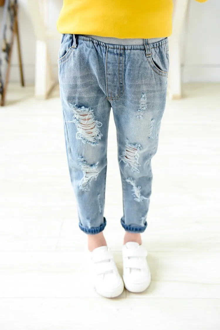 2391773400_1358775392