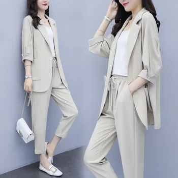 

Suit Suit Female Spring and Summer 2019 New Goddess Fan Yang Gas Age-old Fashion Slim Two-piece Suit