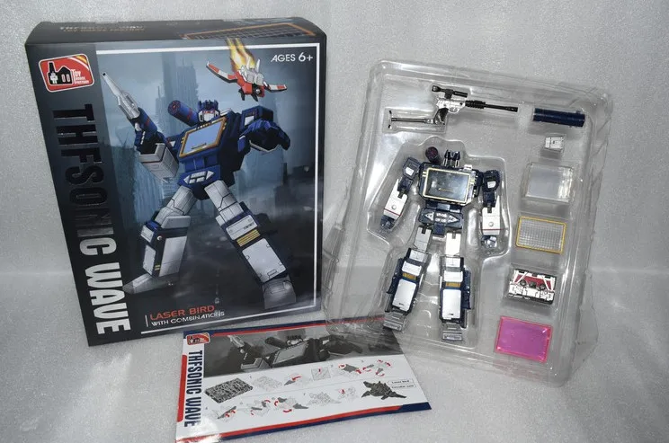 

G1 Transformation THF 01J Soundwave One Tape Deform walkman MasterPiece MP13 Oversize Alloy Action Figure Robot Collection Toy