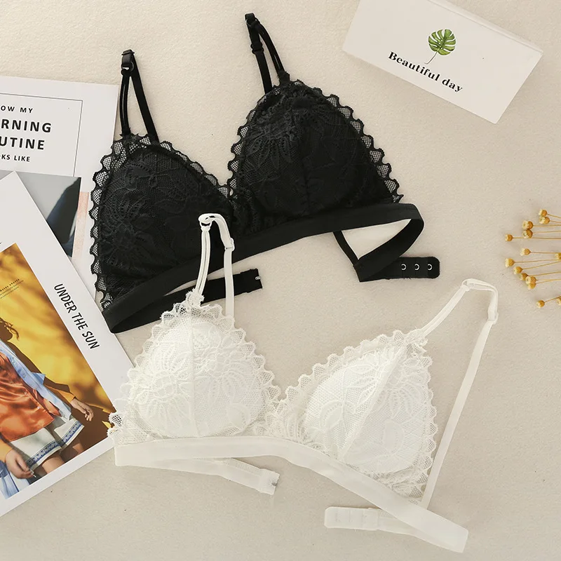 

Lace Women Bra Wireless Thin Padded bralette Sexy Lingerie Deep V Underwear