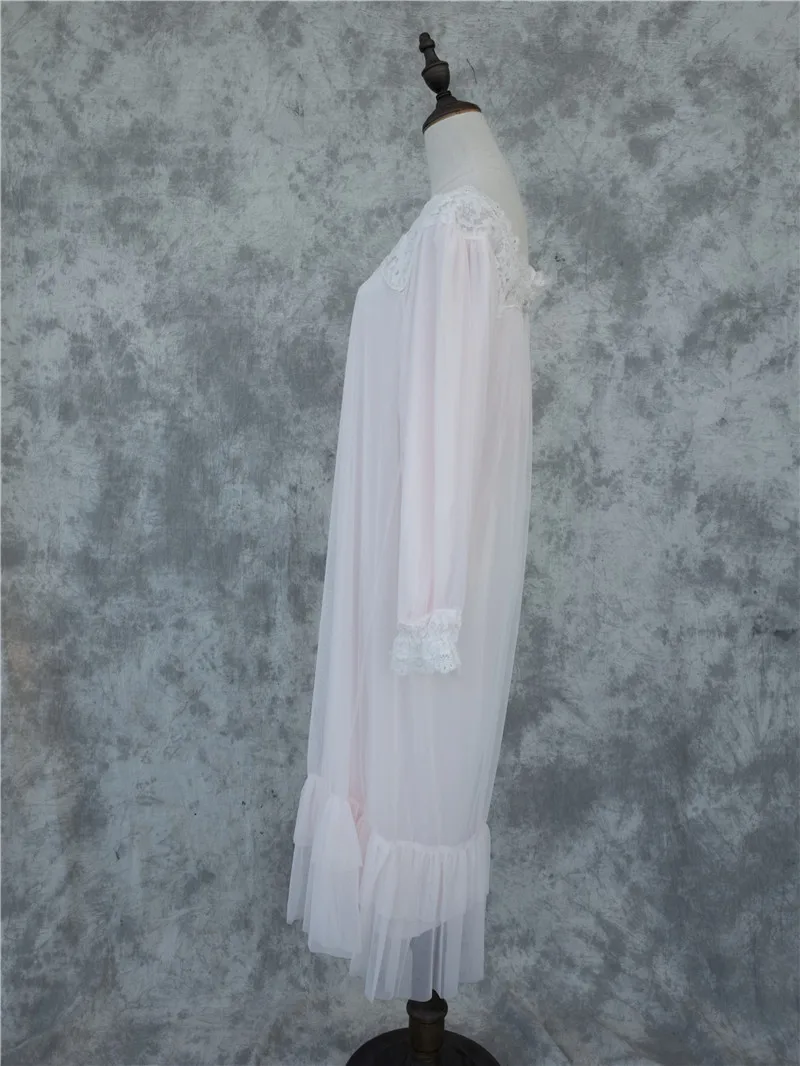 NIGHTGOWN (6)