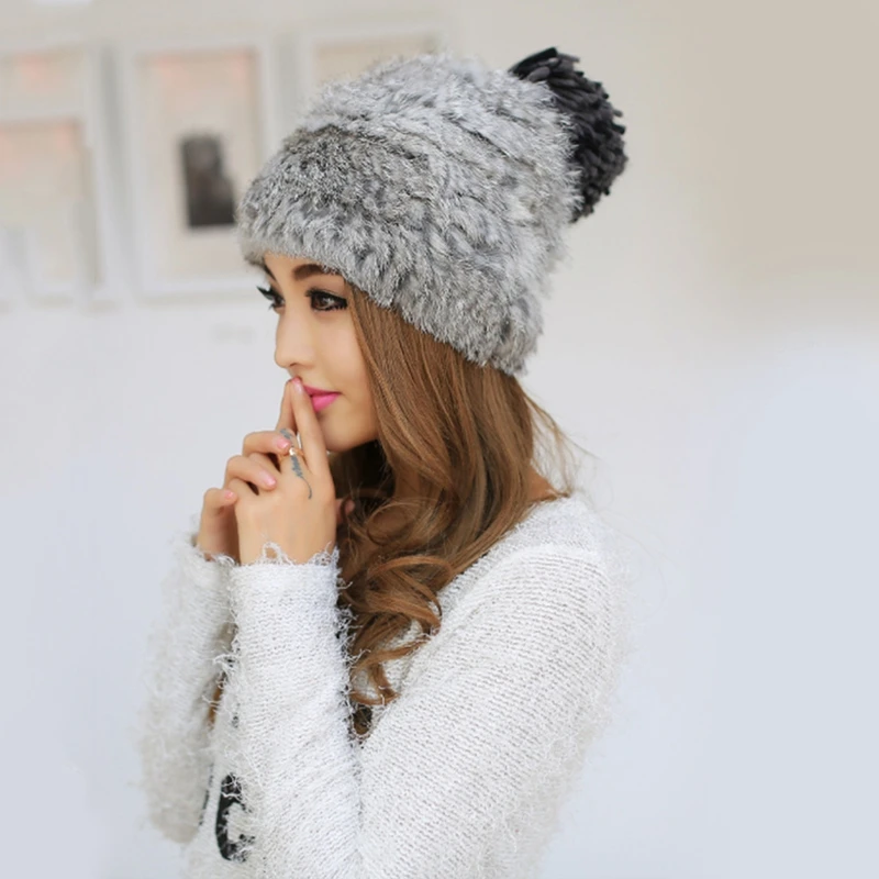 pom pom hat (11)