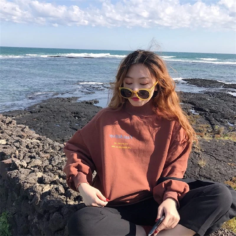 Kpop Turtleneck Sweatshirts