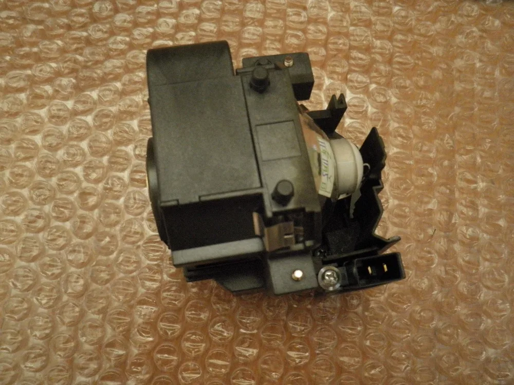 Лампа ELPLP50 с корпусом для EB-824/EB-825/EB-826/EB-84/EB-84e/EB-85/EB-D290/EMP-825H/H353A/PowerLite 825/PowerLite 84 |