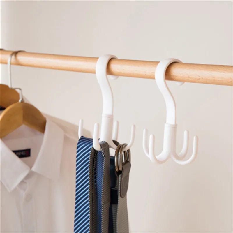 

FEIGO 1 Pcs Shoe Rack 360 Degrees Can Be Rotated 4 Claw Creative Plastic Hooks Multifunction Clothe Belt Shoes Storage Hook F877