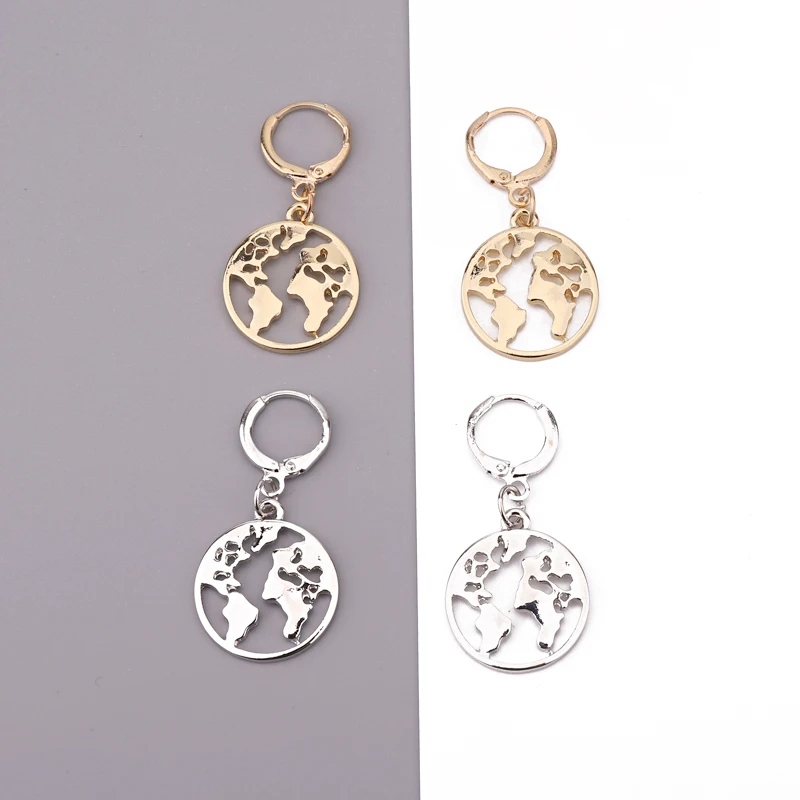 

1Pair Personality Creative Hollow Earth Map Hoop Earrings Women Unique Gold Silver Color Round Pendant Circle Earrings Jewelry