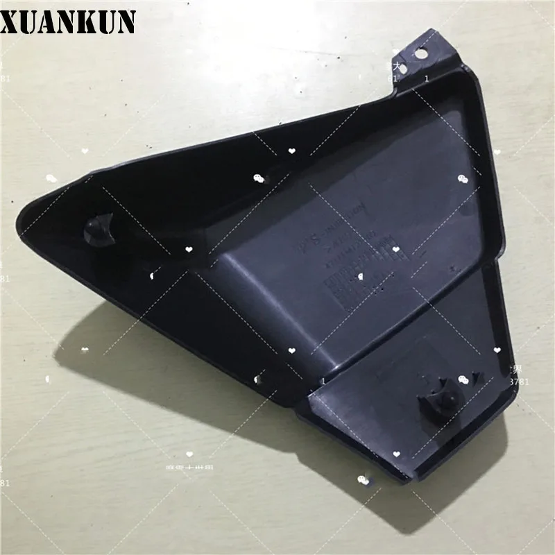

XUANKUN GZ150-A GZ125HS Side Cover Black Blue Battery Cover