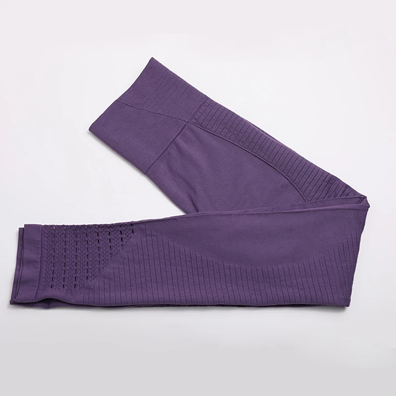 9072452326_2033343064