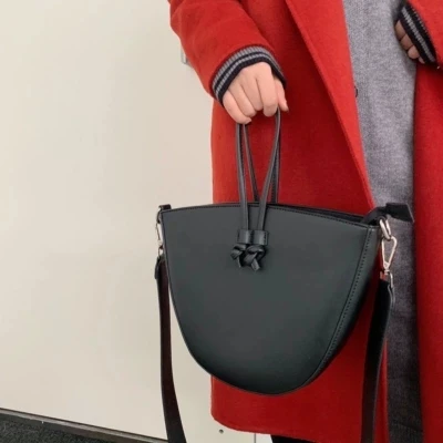 

Luxury Crossbody Bags For Women Designer Handbags Luxury Famous Brands PU Leather Shoulder Bag Vintage Metal Ring Handbag