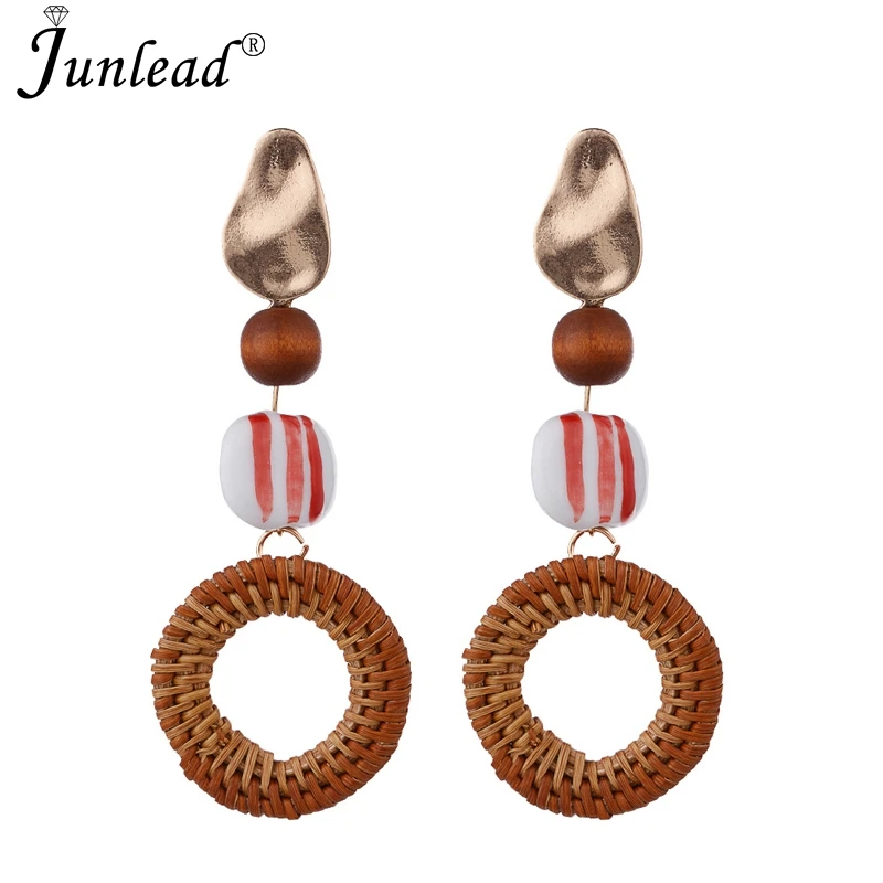 

Junlead Latest Summer Design Handmade multicolor Earring Wooden Straw Weave Rattan Stone Vine Braid Round Drop Earring For Women