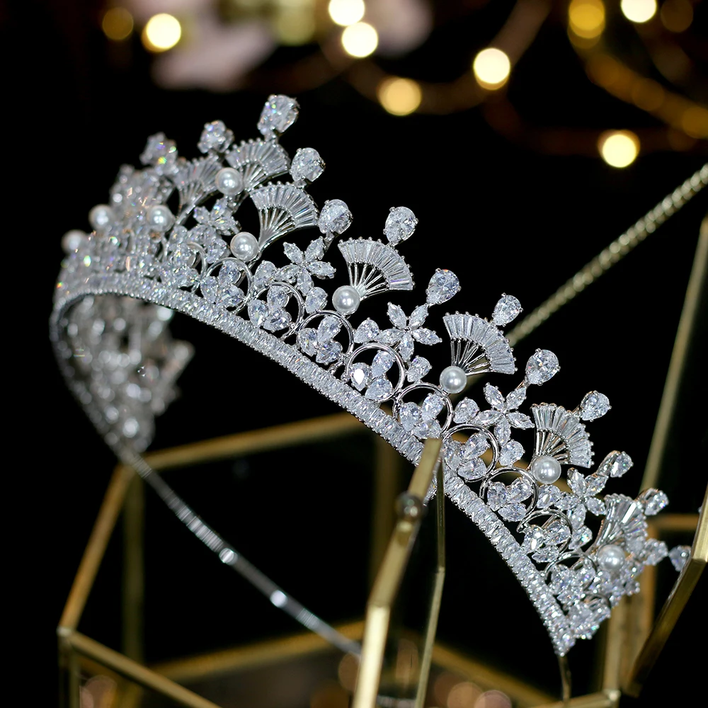 Unico abanico forma zirconia corona nupcial Премиум corona cena vestido аксессуары damas regalo de vacaciones