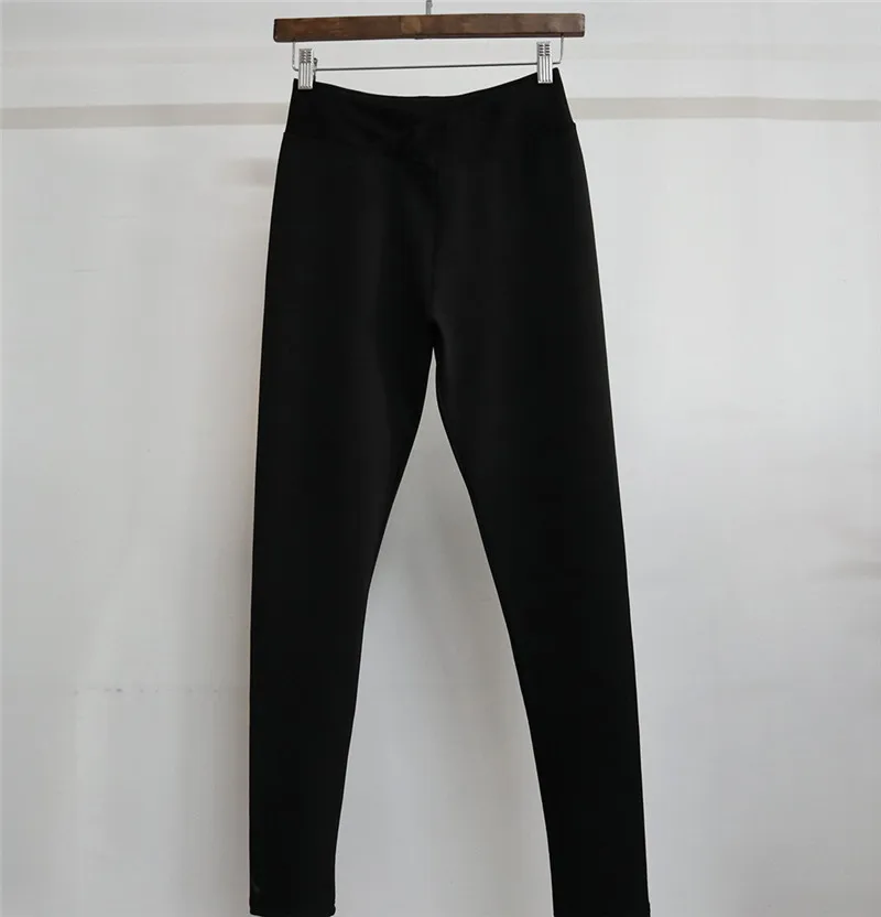 9493399654_2033343064