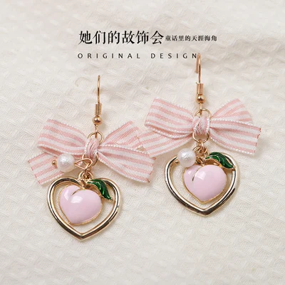 Для принцесс; прелестные серьги "Лолита" дизайн японский сердечек и изображением персонажей мультфильма для девочек серьги с Мёд персикового цвета с бантом серьги GSH235 - Окраска металла: Spiral ear clip