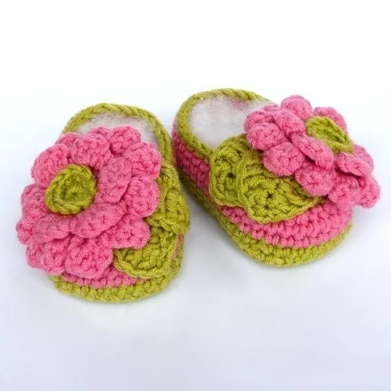 Детские пинетки крючком большой FlowersShoes для маленьких Обувь для девочек