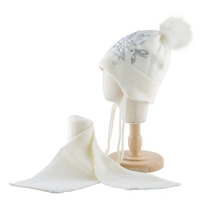 Зимняя шапка и шарф теплые однотонные Цвет вязаные шапки с жемчугом из искусственного меха детские толстые Вязание уха клапаном Пом пом шапки детей - Цвет: White