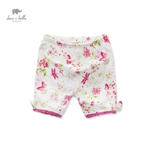 DB1225-B Dave Bella/летние для маленьких девочек Шорты брюки для новорожденных девочек штаны с принтом дети Пляжные шорты Детские Мягкие штаны
