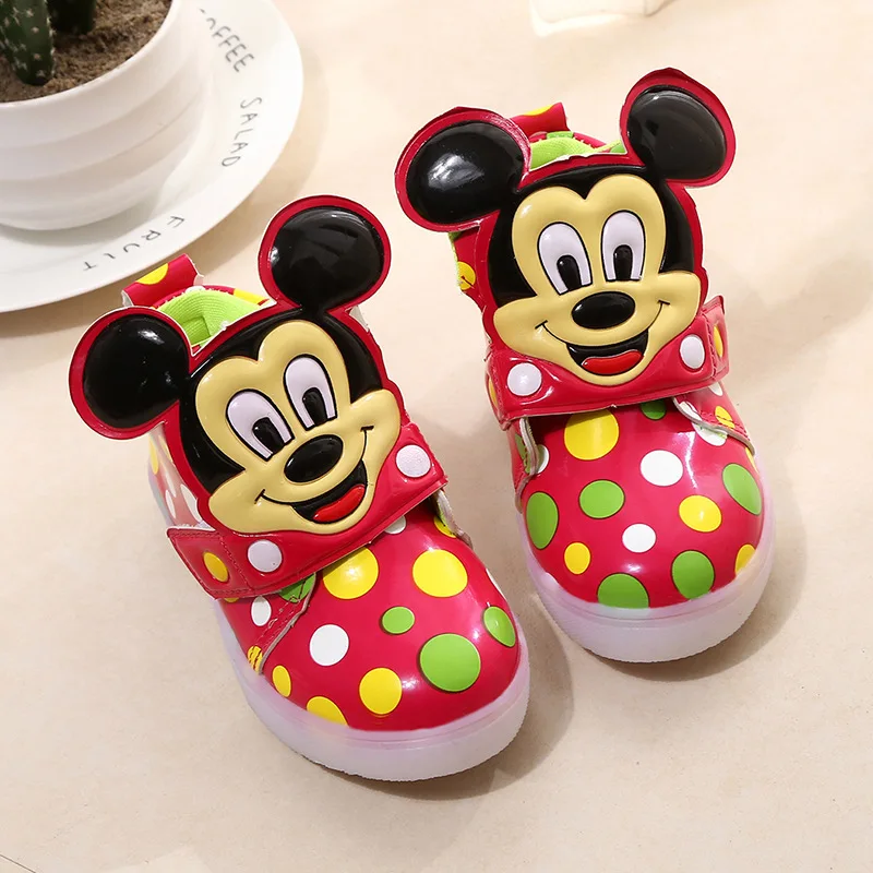 

Children Shoes With Flash Light Fashion Boys Shoes Autumn Winter Breathable Girls Cartoon Sneakers Kids Led Kids Sport Shoes