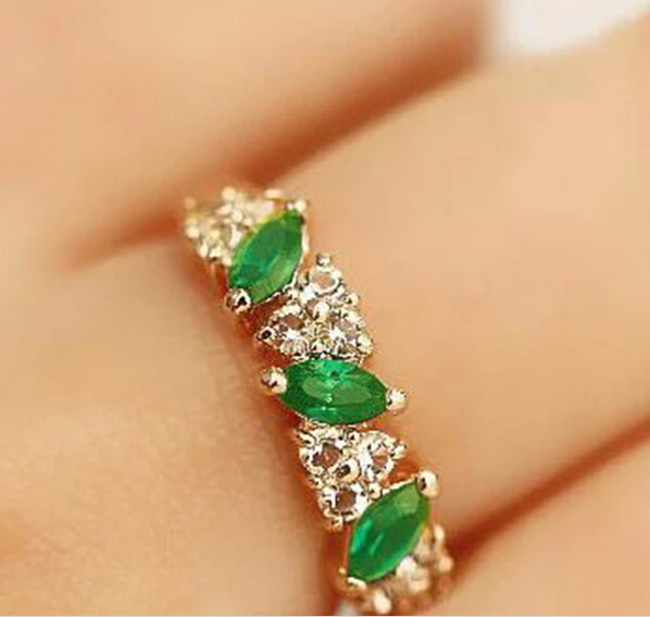 Sweet retro feel imitation emerald ring female CRD01
