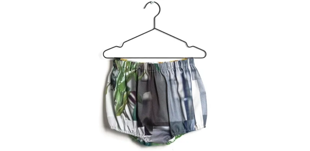 SHORTS_FRANCISCA_STILLNESS_FRONT
