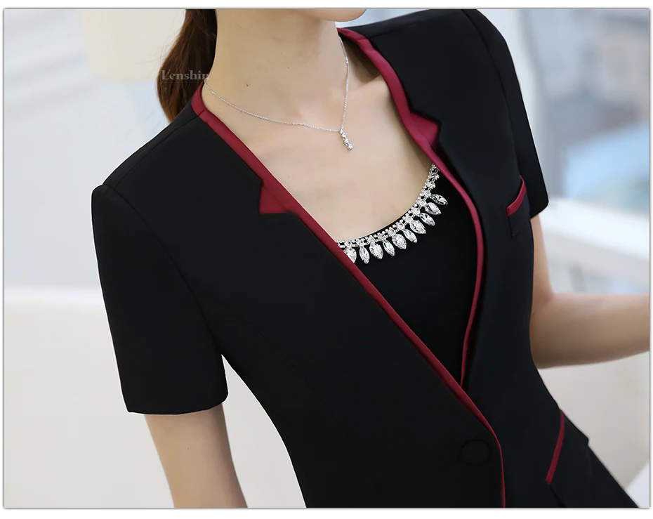 919-Skirt-Suit_05