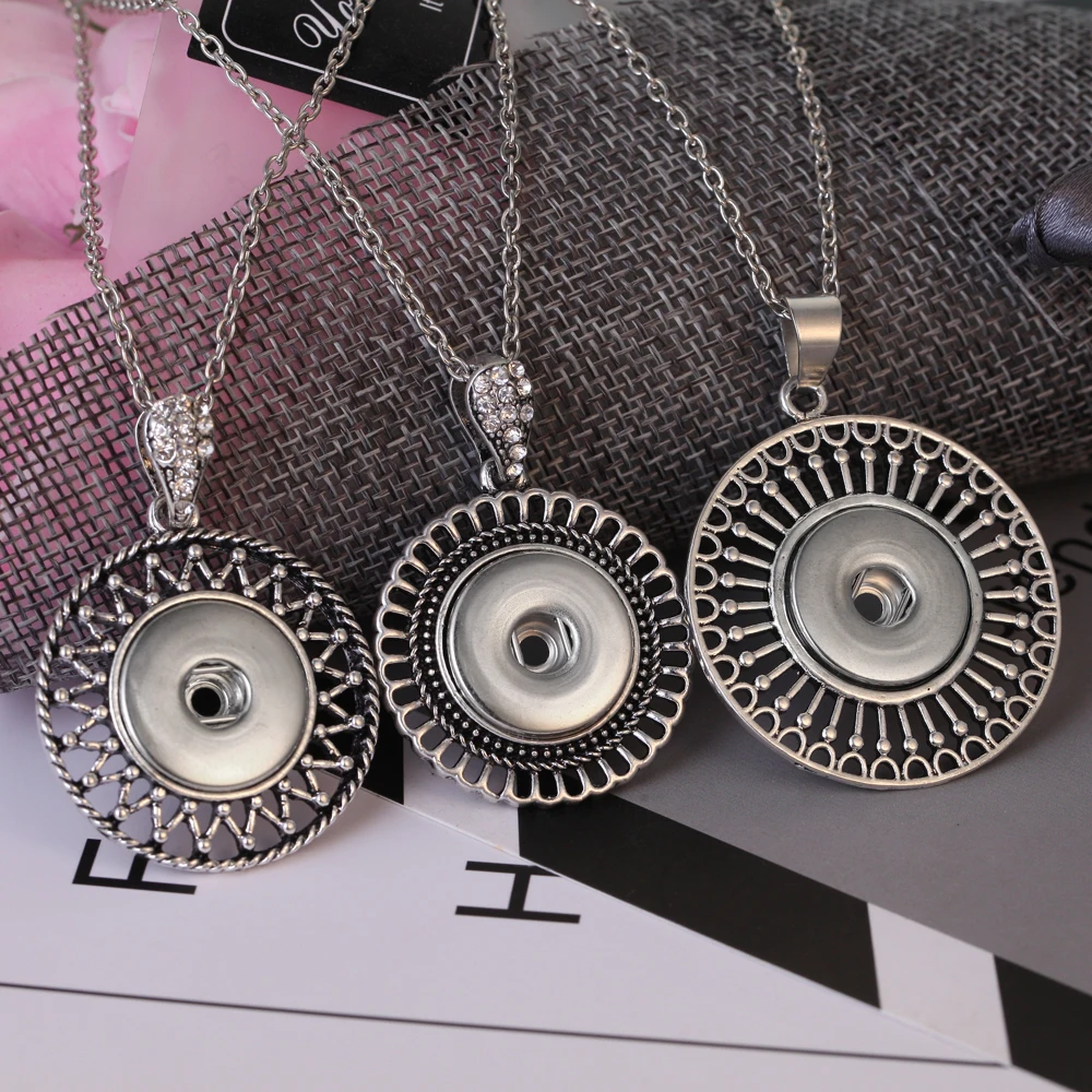 

New Snap Jewelry Classic Hollow Out Round 18mm Snap Button Necklace 18mm 20mm Snap Button Jewelry Mother's Valentine's Day Gift