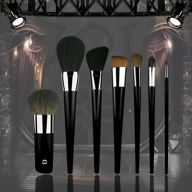 

Grade A Black Makeup Brush Suit Blush Brush Smoky Eye Shadow Brush Professional brand cosmetics and makeup tool 7 pcs