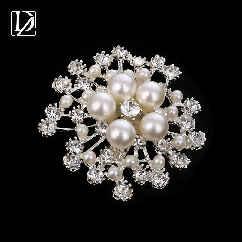 Hot Sale Trendy Imitation Pearl Crystal Flower Snowflake Brooch Bride Wedding Safe Sweater Pins Brooches For Woman WH176 | Украшения и
