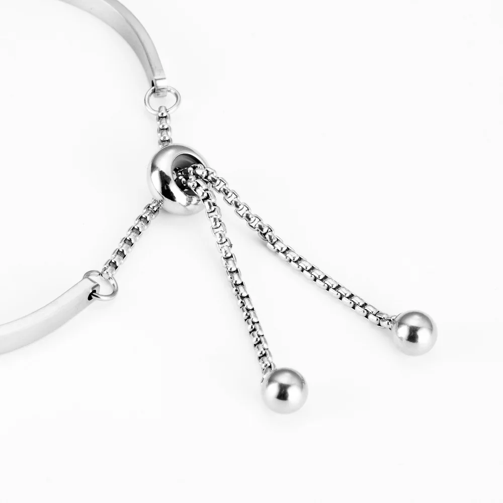 10908460098_1710173811