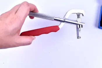 

Locksmith Fast pin canceled key clamp, key clamp ,Cancellation of forceps,locksmith tool.pin clamp.remote key pin clamp.