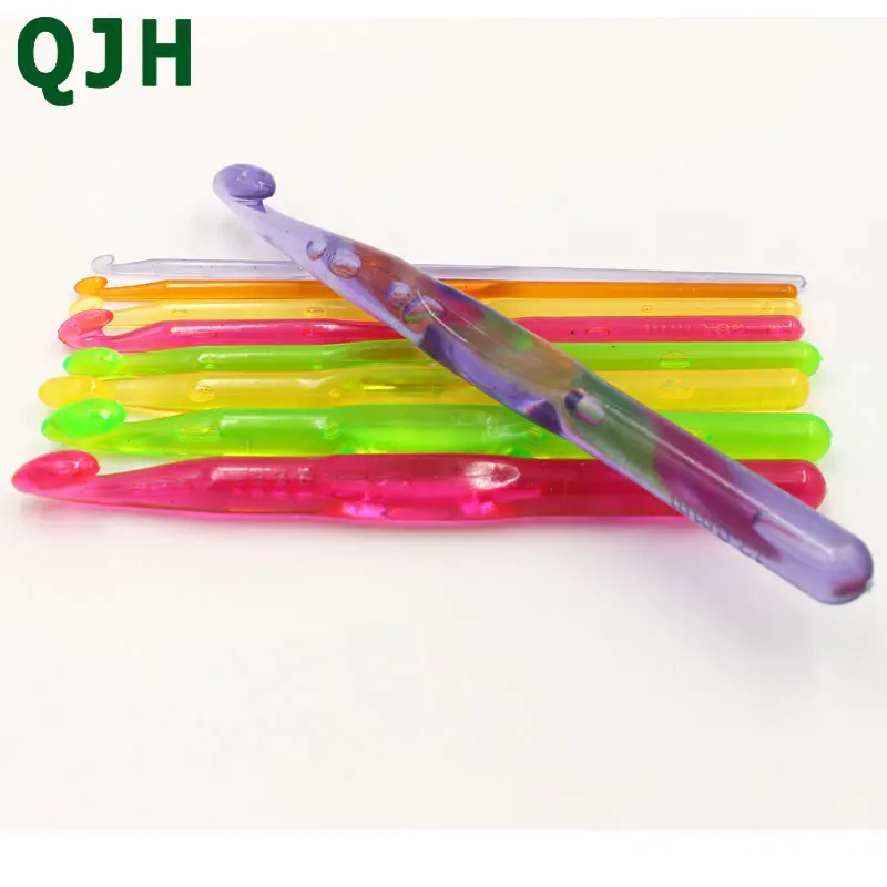 

Multi-color 9pcs Crochet Hooks Plastic Acrylic Crochet Hooks Needles