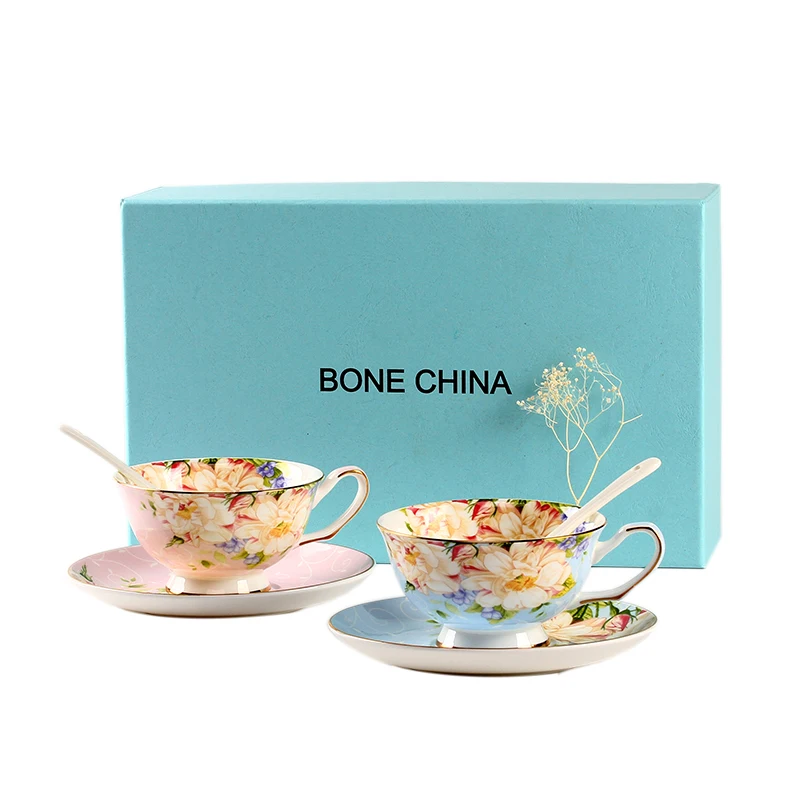 

Wourmth 2pcs Gift Box Noble Bone China Coffee Cup Saucer Spoon Set 200ml Luxury Ceramic Porcelain Tea Cup Cafe Party Drinkware