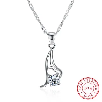 

925 Sterling Silver Necklace Women Fashion Zircon Necklace Simple Geometric Design Love Pendant Wedding Jewelry Girl Trendy Gift