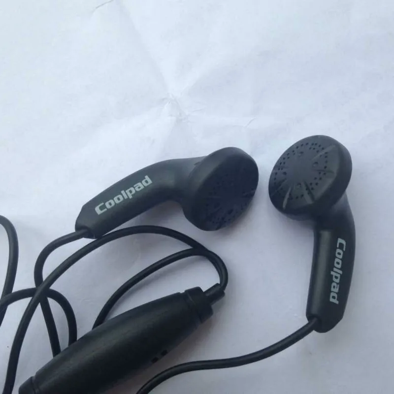 

1pcs 3.5mm Mobile Phone with Mic for Universal Phones for Mobile phone earphone for old Mobile phone