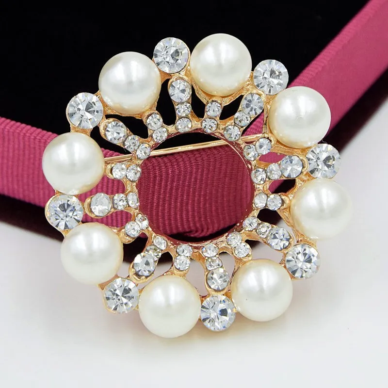 Trendy Gold Tone Diamante And Pearls Flower Pins Brooches Women Costume