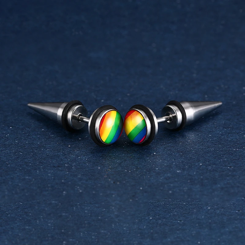 Oestreich recommends best of Famous transsexual women earrings Gay